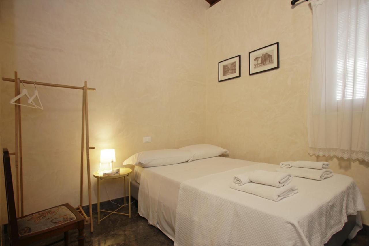Casa Miqva - Rooms In Shared Apartment Palermo Exterior photo