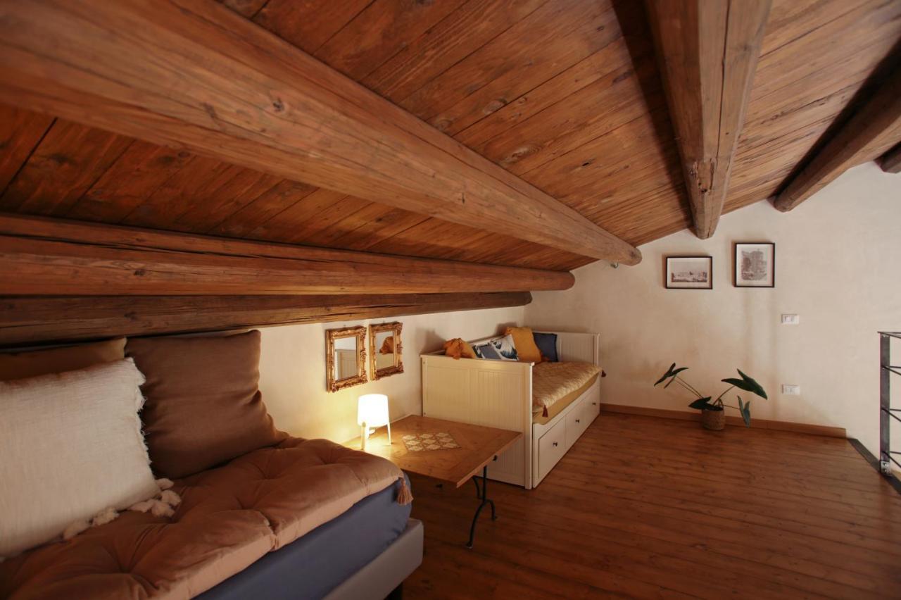 Casa Miqva - Rooms In Shared Apartment Palermo Exterior photo