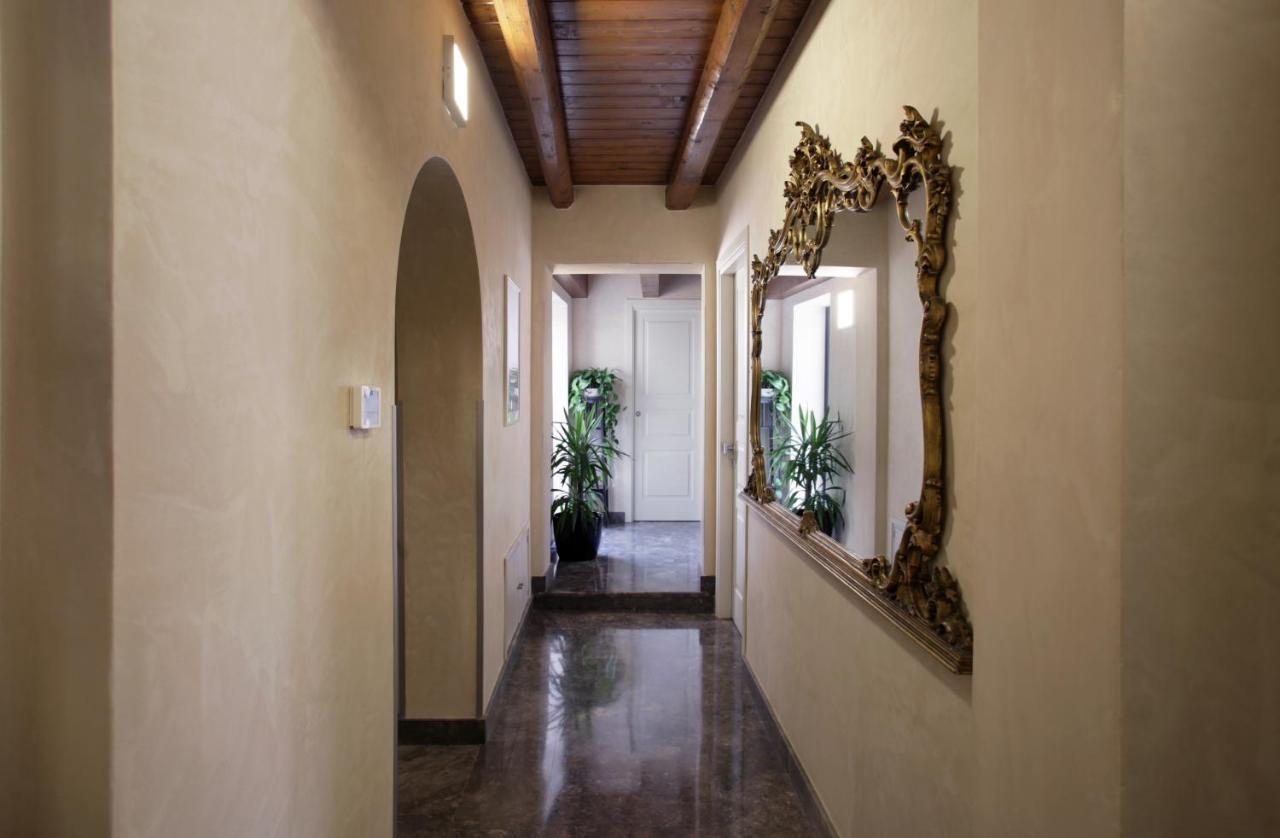 Casa Miqva - Rooms In Shared Apartment Palermo Exterior photo